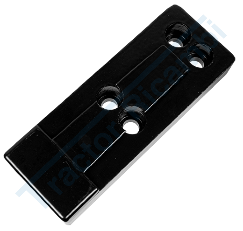 Plate for removable mounting