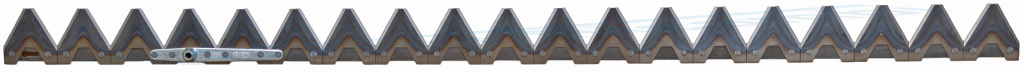 Blade with 19 serrated sections 3