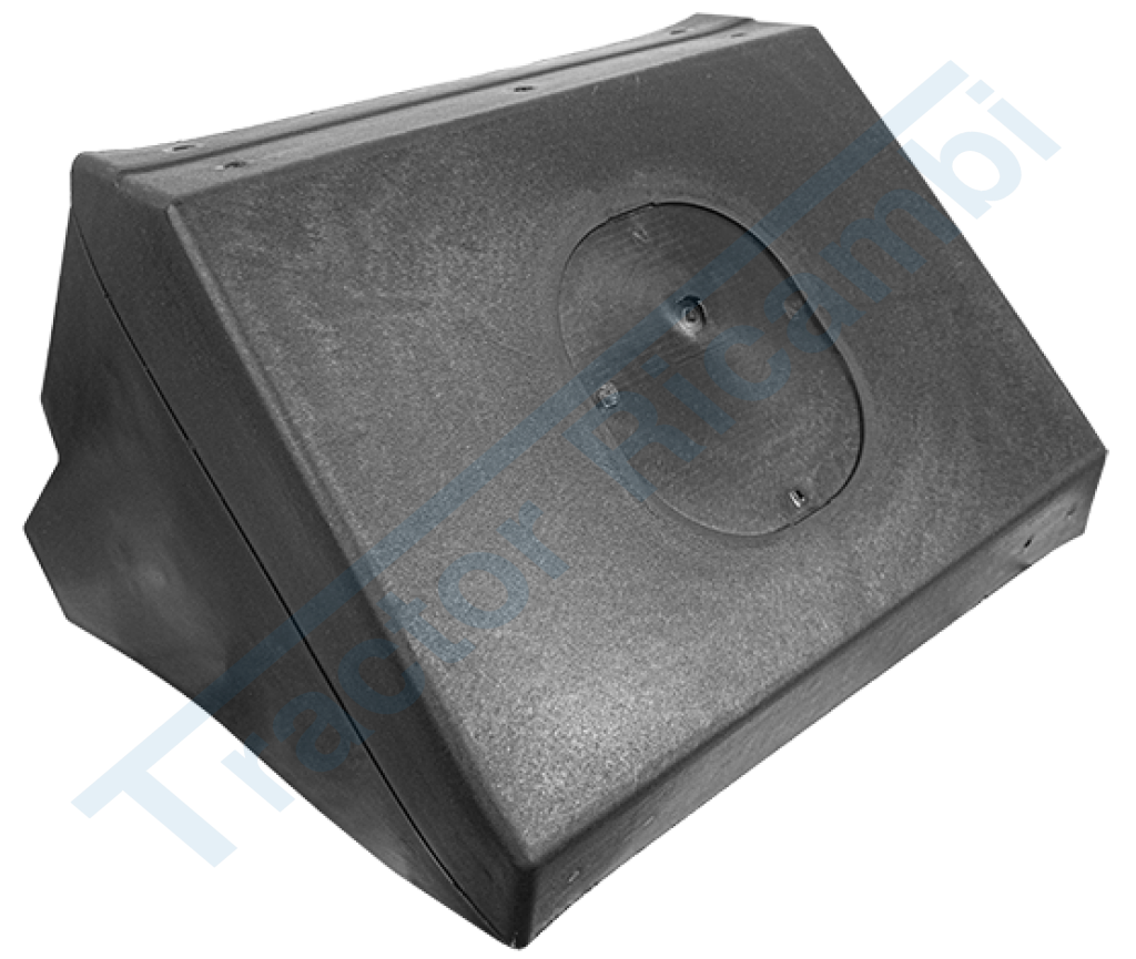 Extension for rear right mudguard for CNH